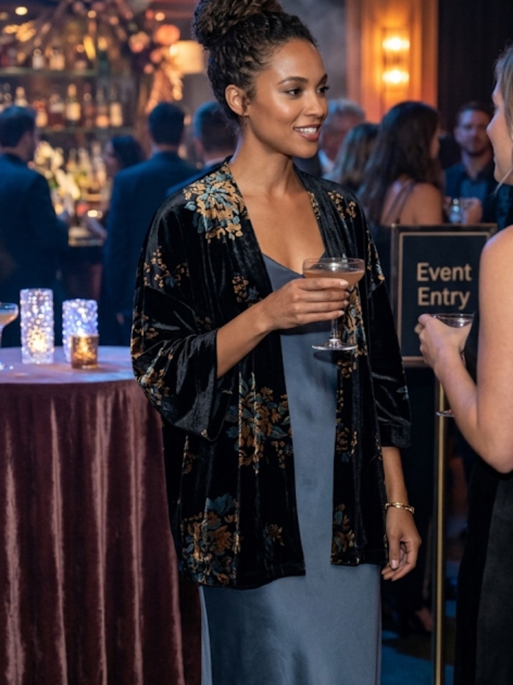 LOFT Black Velvet Open-Front Floral Kimono Jacket o/s like new great over dress